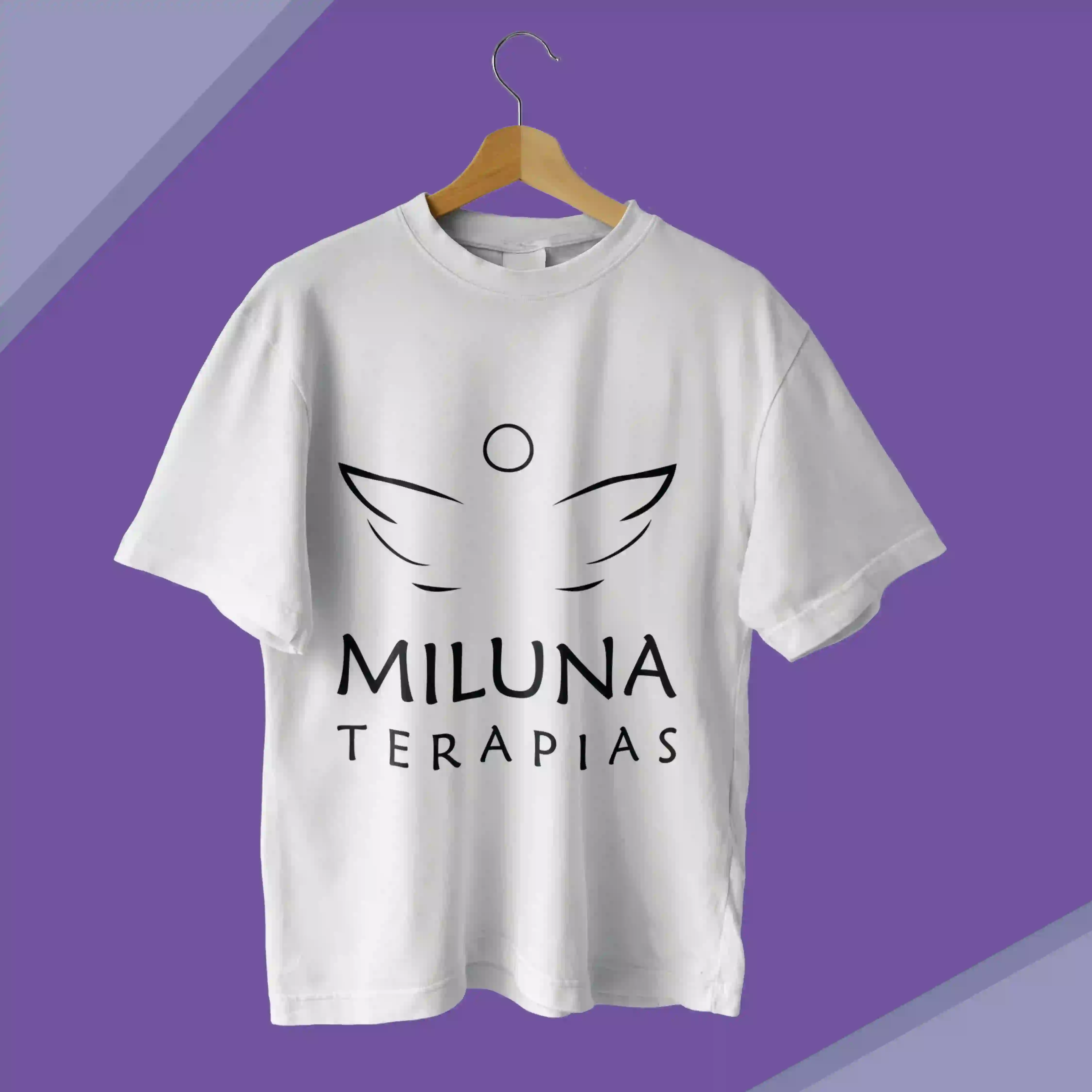 Graphic Design project by Mia Design showcasing Miluna project